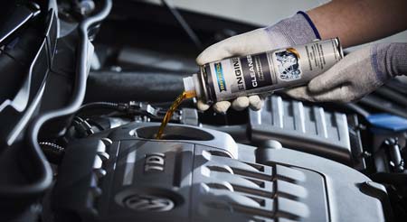Промывка двигателя VW TOUAREG в Москве